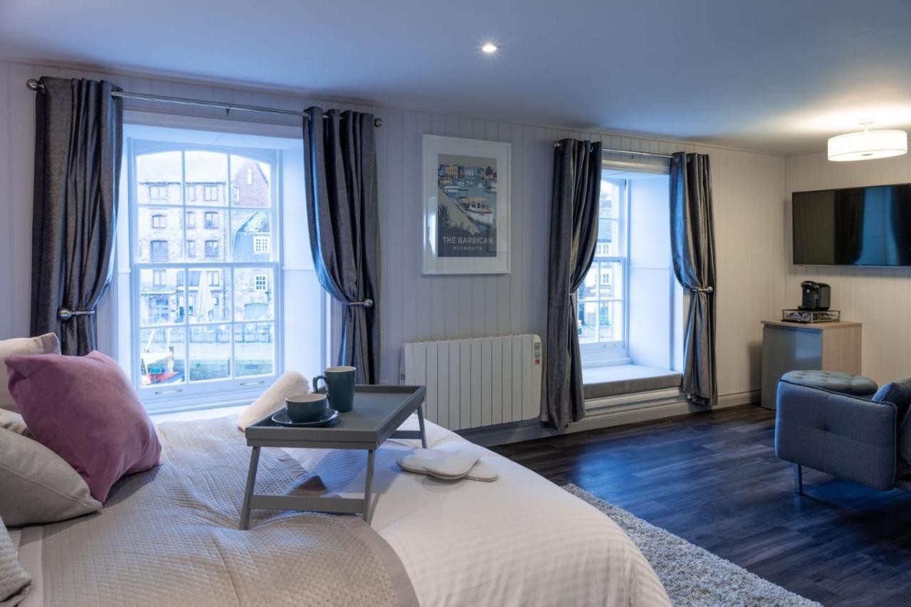 The Three Crowns B&B Plymouth Exterior photo